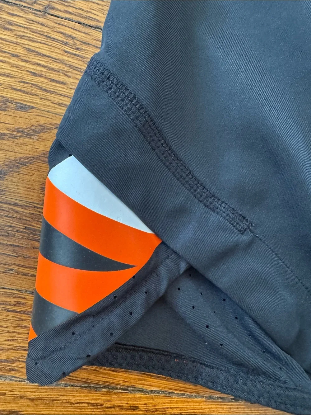 CINCINNATI BENGALS (NFL) NIKE Black and Orange Athletic DRI-FIT Shorts